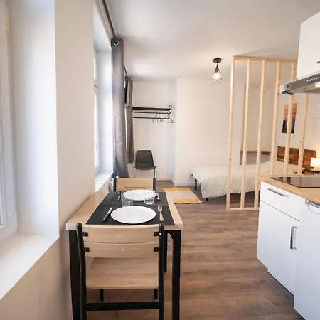 Appartement 2 Personnes *